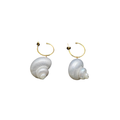 Cercei hoops cu scoici naturale