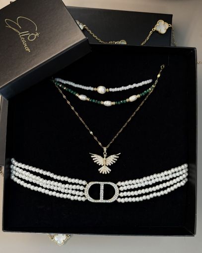 Set colier în straturi cu pietre semiprețioase și brățară elegantă