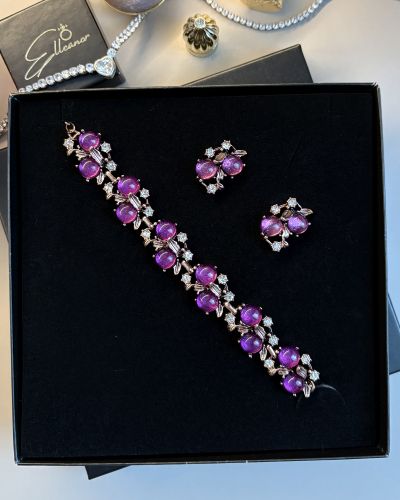 Set Bijuterii Elegant cu Pietre Mov și Cristale – Brățară și Cercei de Ocazie
