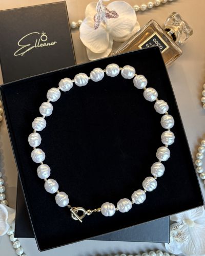 Colier cu perle baroc în stil modern 