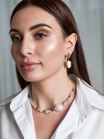 Colier cu perle baroc și cristale 