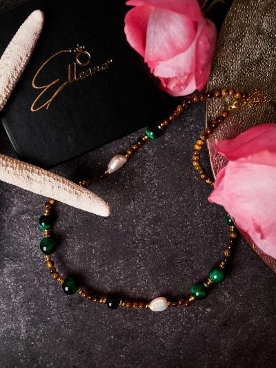 Colier cu perle, malachit și ochi de tigru